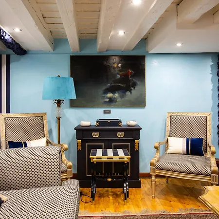 Luxury In Apartment *