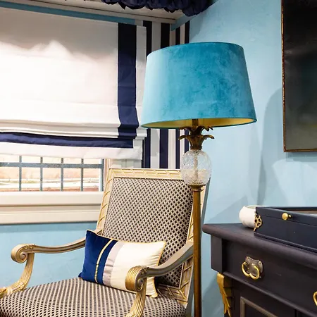 Luxury In דירה *